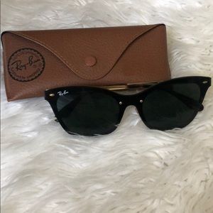 Black Cat Eye RayBan Sunglasses with Case